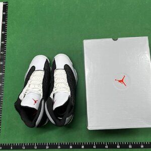 Air Jordan 13 (25) colors